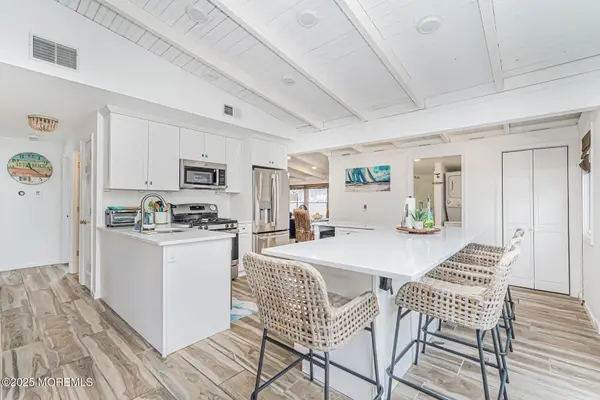 14 Albatross Point, Bayville, NJ 08721