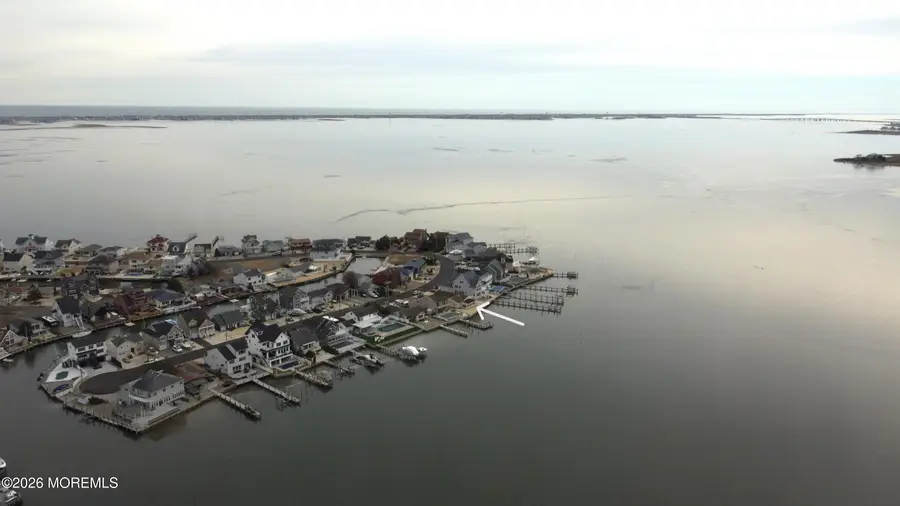 521 Bayview Drive, Toms River, NJ 08753 - Image #3