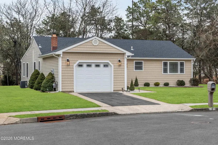 7 Alpina Terrace, Toms River, NJ 08757 - Image #2