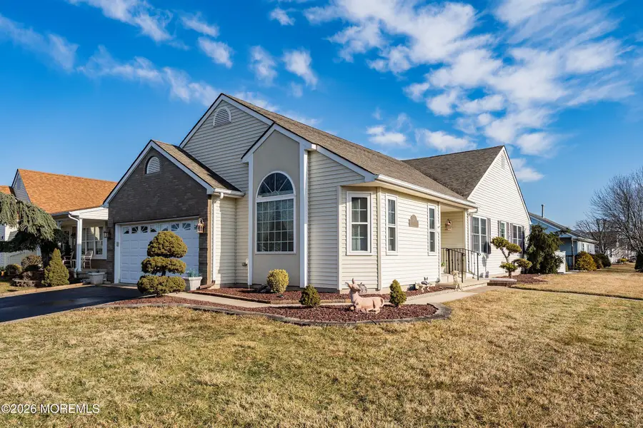 28 Cohansey Drive, Toms River, NJ 08757 - Image #3