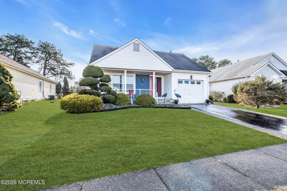 69 Portsmouth Drive, Toms River, NJ 08757 - Image #1