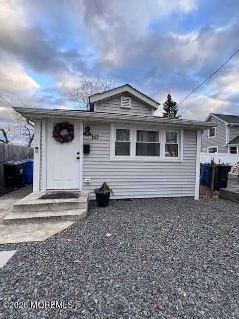 141 Mckinley Avenue, Laurence Harbor, NJ 08879 - Image #1