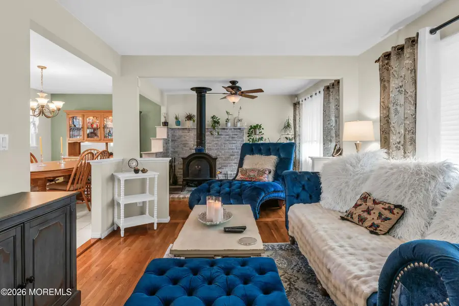 16 Blue Spruce Drive, Jackson, NJ 08527 - Image #3