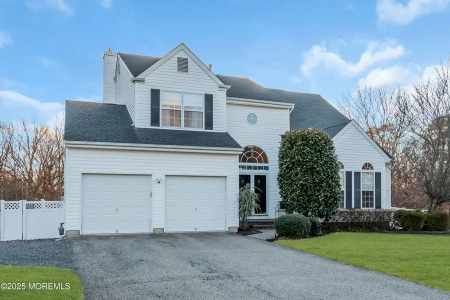 184 Lindsay Lane, Toms River, NJ 08755 - Image #3