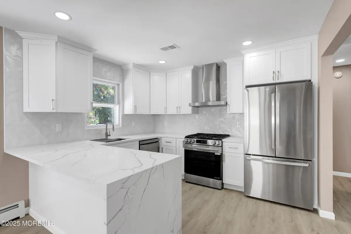 30 Zeeland Drive, Toms River, NJ 08757 - Image #1