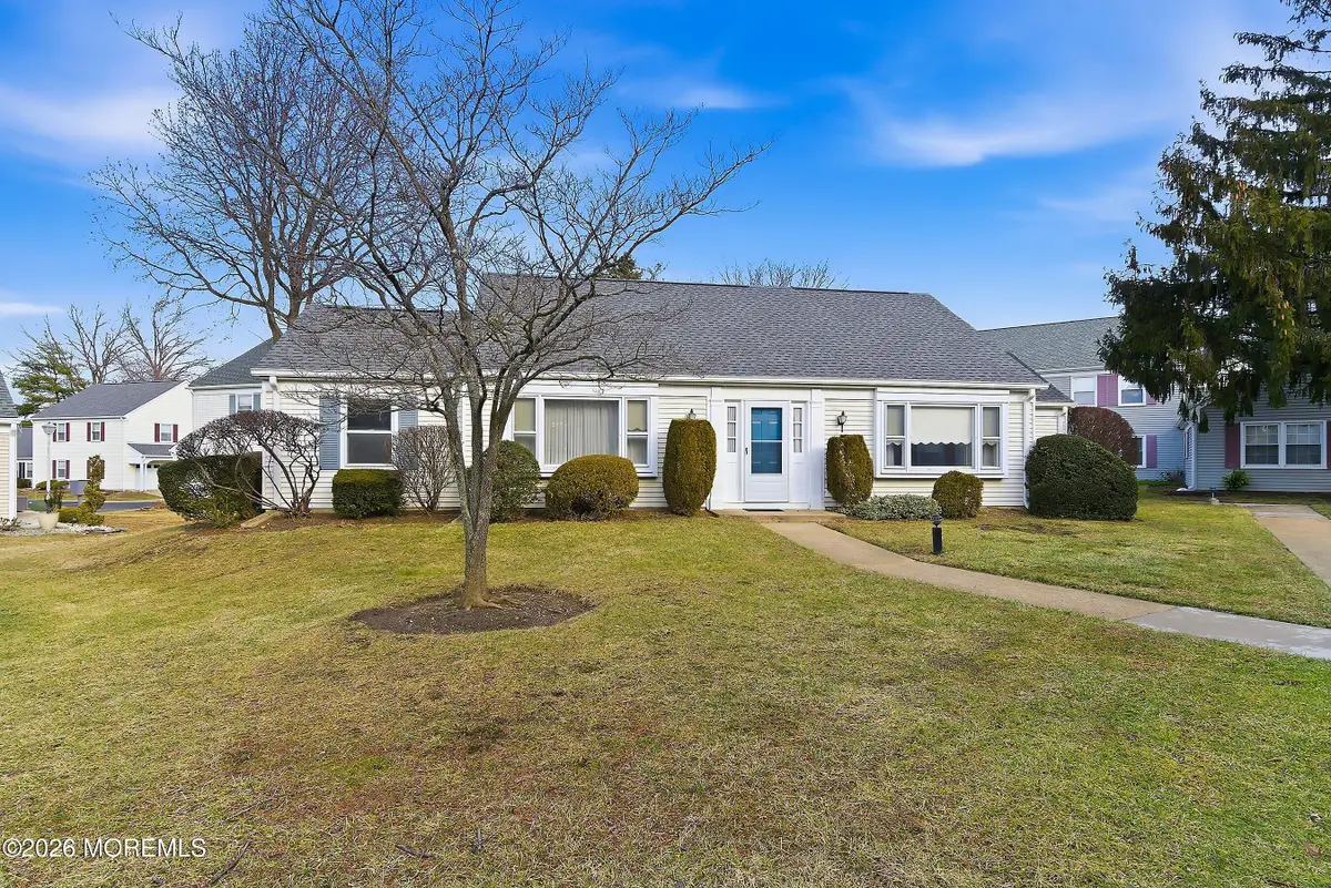 412C Oxford Lane #412C, Monroe, NJ 08831 - Image #1