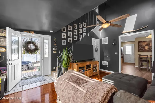 932 Lynnwood Avenue, Brick, NJ 08723