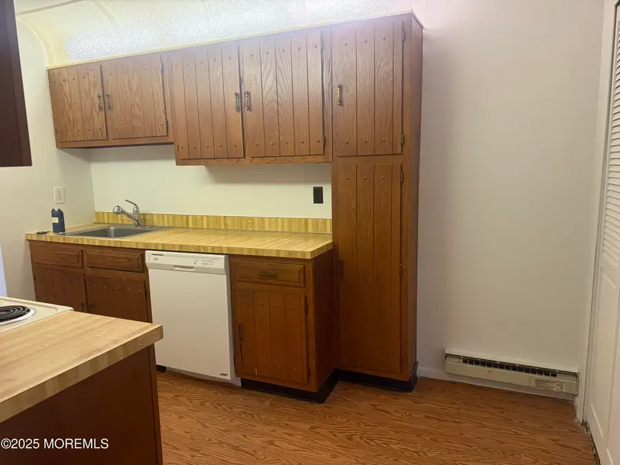 166 Cross Slope Court #H, Manalapan Township, NJ 07726 - Image #3