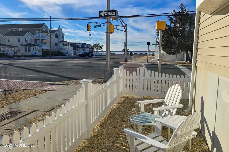 111 President Avenue, Lavallette, NJ 08735 - Image #3
