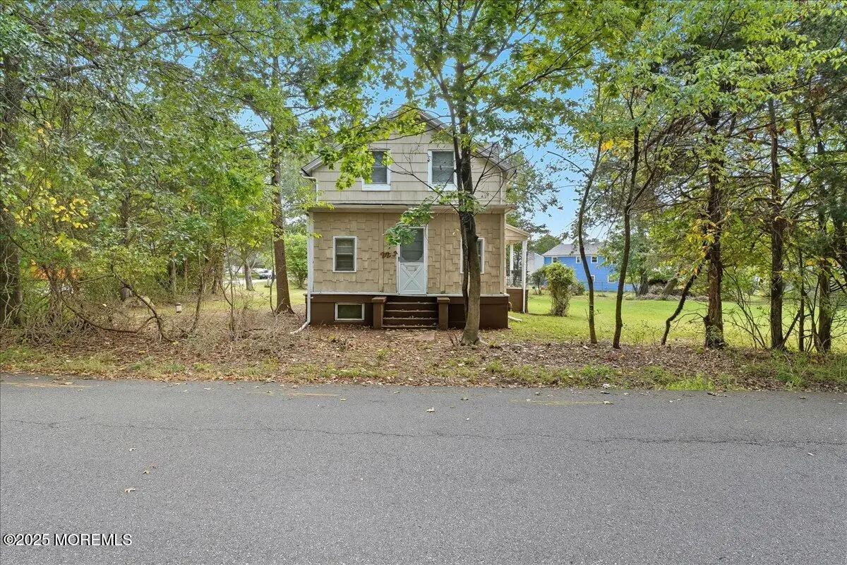 225 Irvington Avenue, Franklin, NJ 08873 - #1