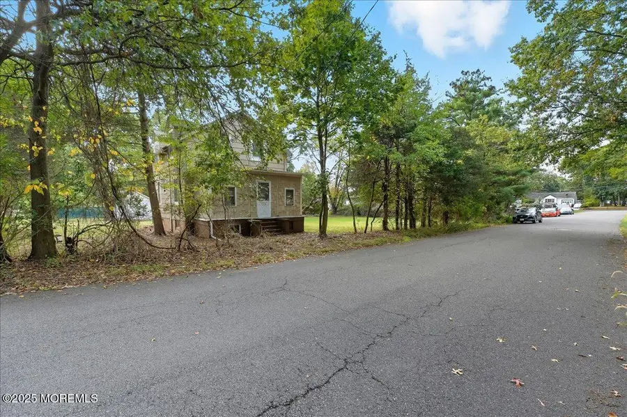 225 Irvington Avenue, Franklin, NJ 08873 - #2