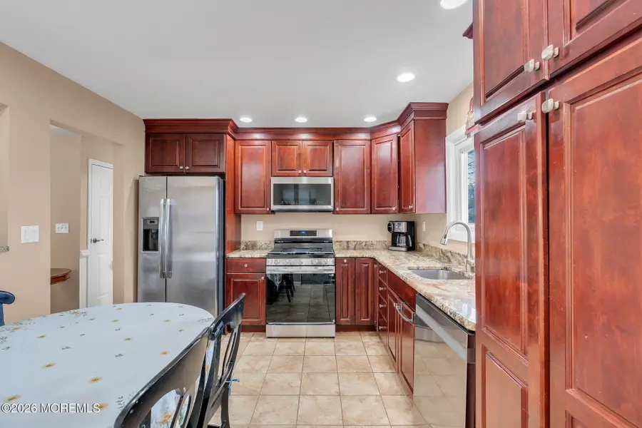 8 Kilmer Drive, Manalapan Township, NJ 07726 - Image #2