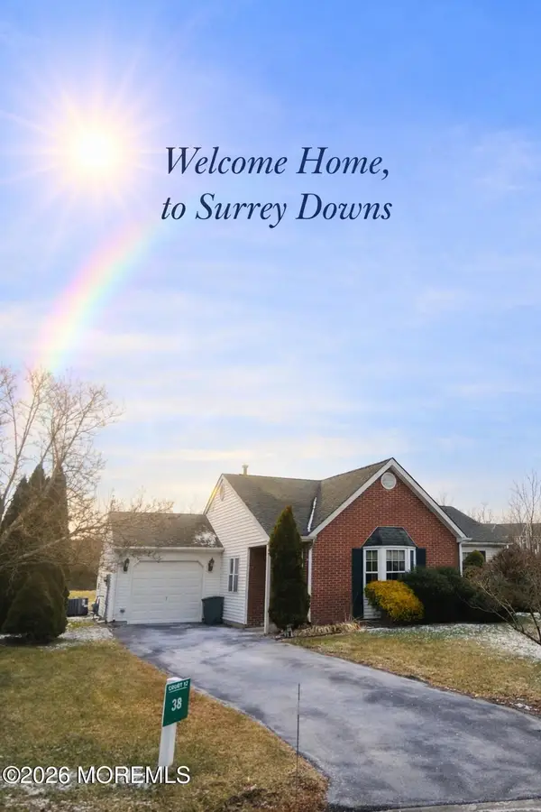 38 Morden Close #1000, Freehold, NJ 07728