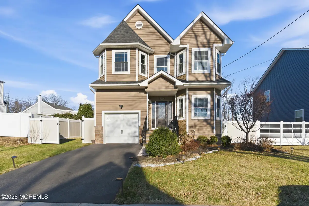 40 Bensonhurst Avenue, Fords, NJ 08863 - Image #1