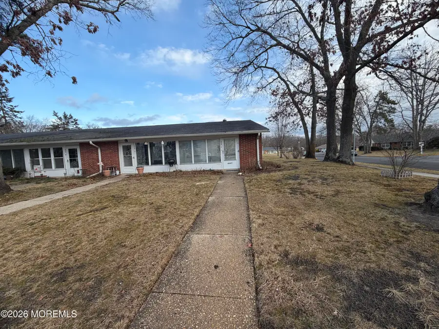 434F Portsmouth Drive, Lakewood, NJ 08701 - Image #2