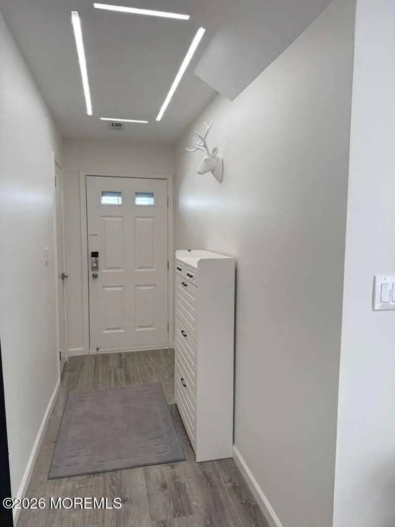 187 Tulip Lane, Freehold, NJ 07728 - Image #2