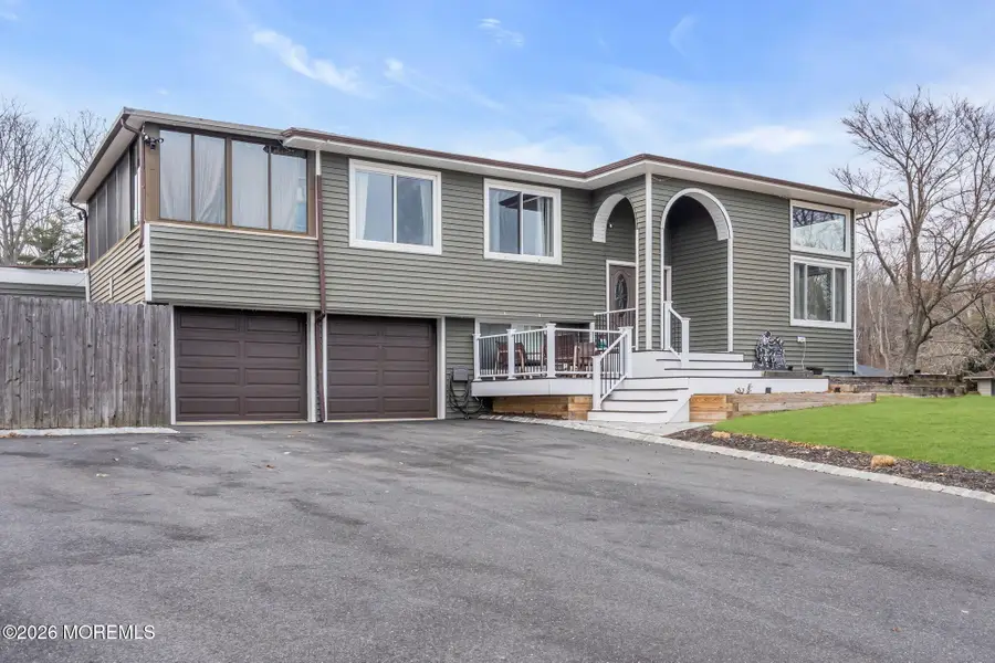 7 Apache Drive, Toms River, NJ 08753 - Image #3