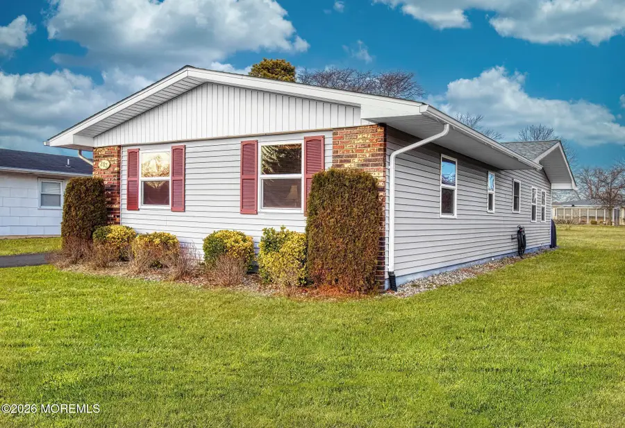 203 Blake Circle, Brick, NJ 08724 - Image #3