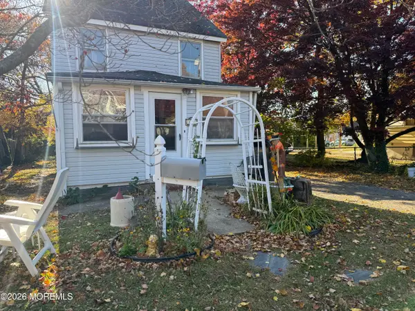 111 Wesley Avenue, Atlantic Highlands, NJ 07716