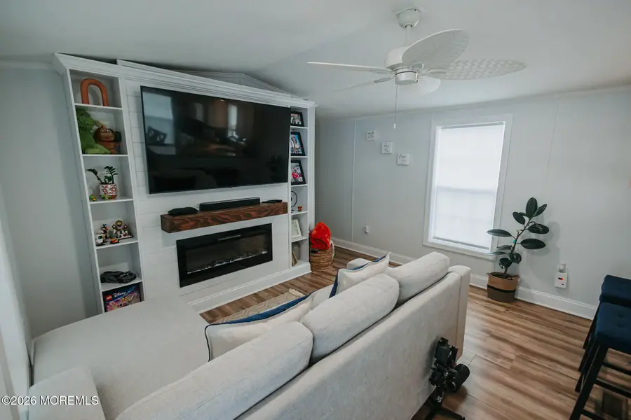 14 Locust Grove, Hazlet, NJ 07730 - Image #3