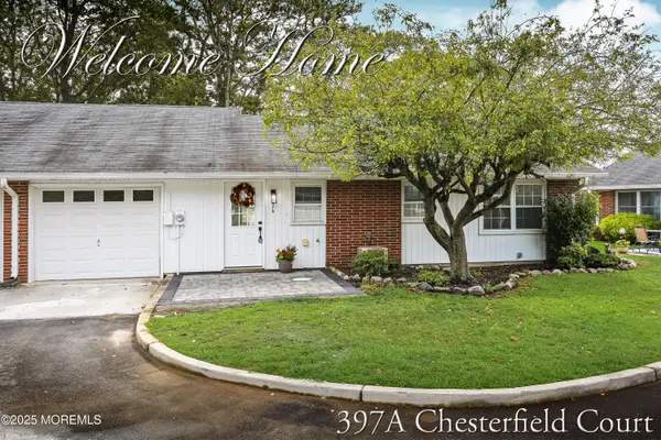 397A Chesterfield Court, Lakewood, NJ 08701