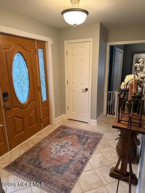 17 Idlebrook Lane, Aberdeen, NJ 07747 - Image #3