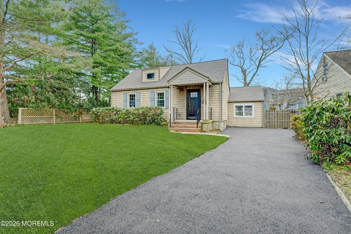443 Harnell Avenue, Oakhurst, NJ 07755 - Image #1