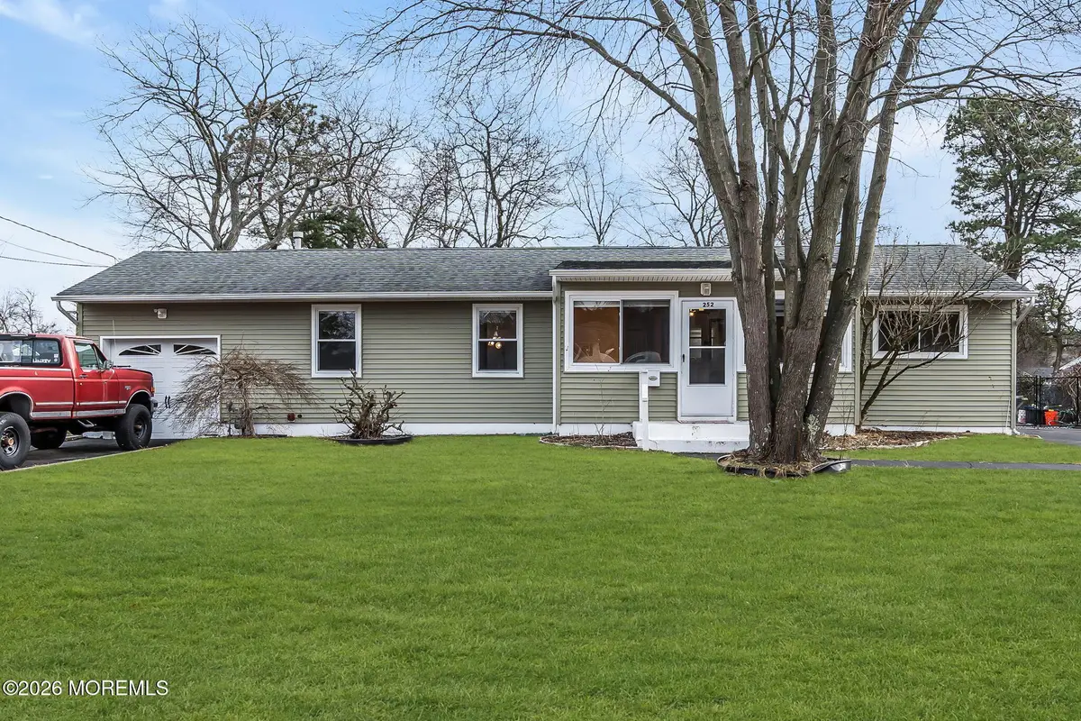 252 Ashwood Drive, Brick, NJ 08723 - Image #1