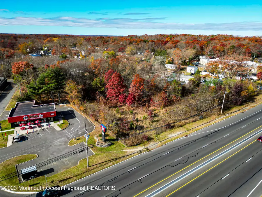 9 Us 9, Howell, NJ 07728 - Image #2