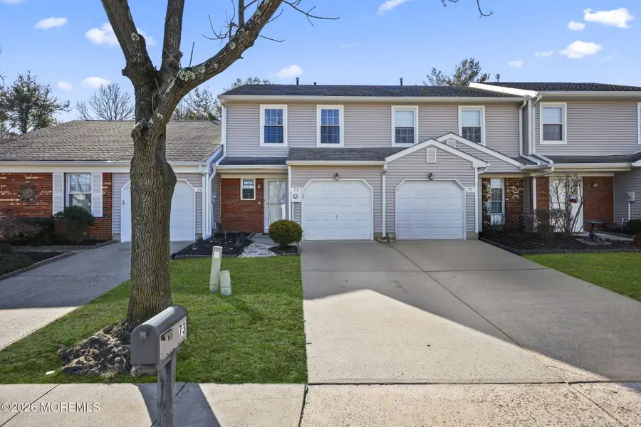 73 Holly Drive, Eatontown, NJ 07724 - Image #2