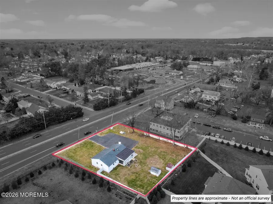 17 Main Street, Marlboro, NJ 07746 - Image #2