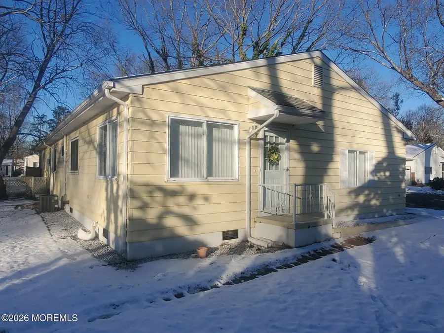 4 Wyoming Avenue #b, Whiting, NJ 08759 - Image #2