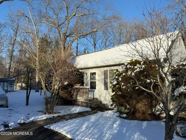 75 Mayberry Avenue, Monroe, NJ 08831