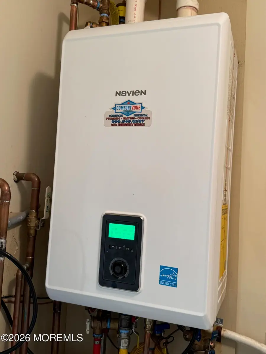 18 Magnolia Road, Manahawkin, NJ 08050 - Image #3