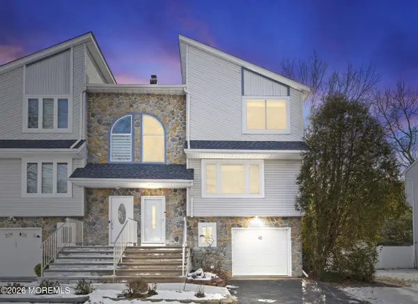 45 Lone Star Lane, Manalapan, NJ 07726