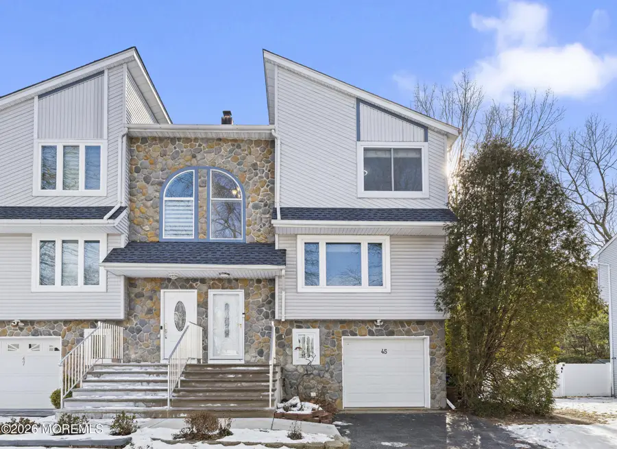 45 Lone Star Lane, Manalapan Township, NJ 07726 - Image #2
