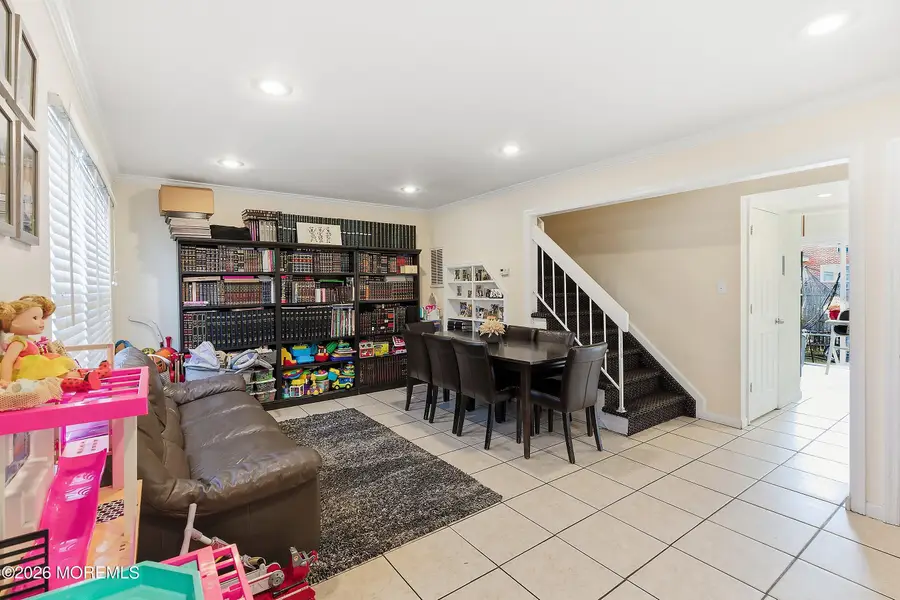 172 Williamsburg Lane, Lakewood, NJ 08701 - Image #2