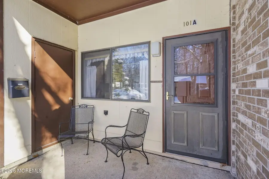 101 Arrowood Road #A, Manalapan Township, NJ 07726 - Image #3