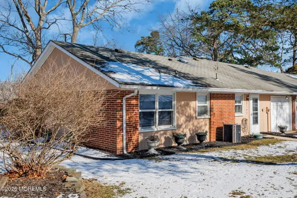 511B Portsmouth Drive, Lakewood, NJ 08701