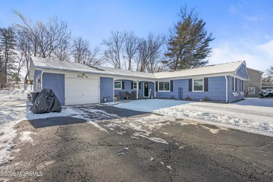 22 Forman Lane, Manalapan Township, NJ 07726 - Image #2