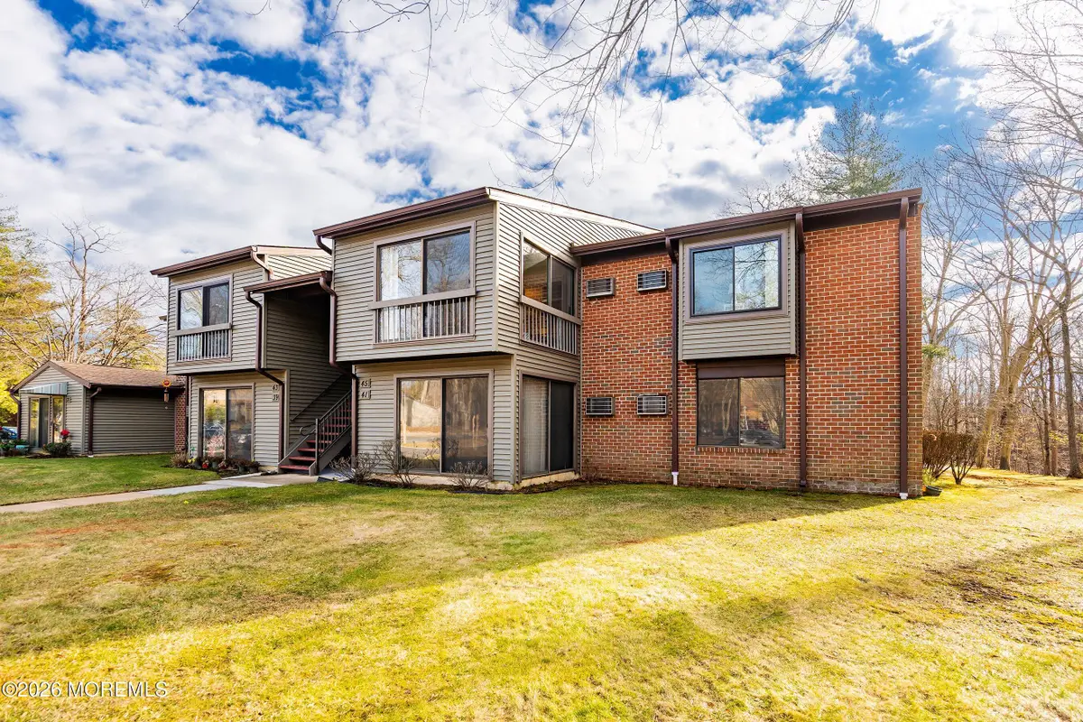 41 Western Reach, Red Bank, NJ 07701 - Image #1