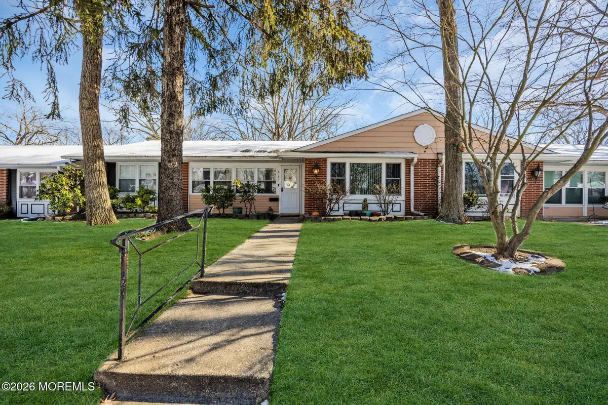 617C Huntington Drive, Lakewood, NJ 08701 - Image #1