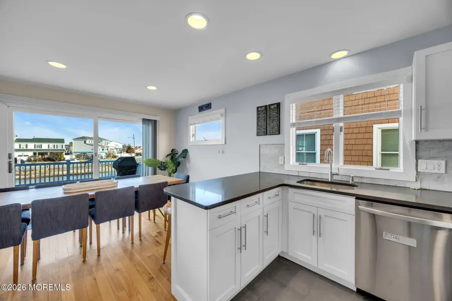 211 Forman Avenue, Point Pleasant Beach, NJ 08742 - Image #3