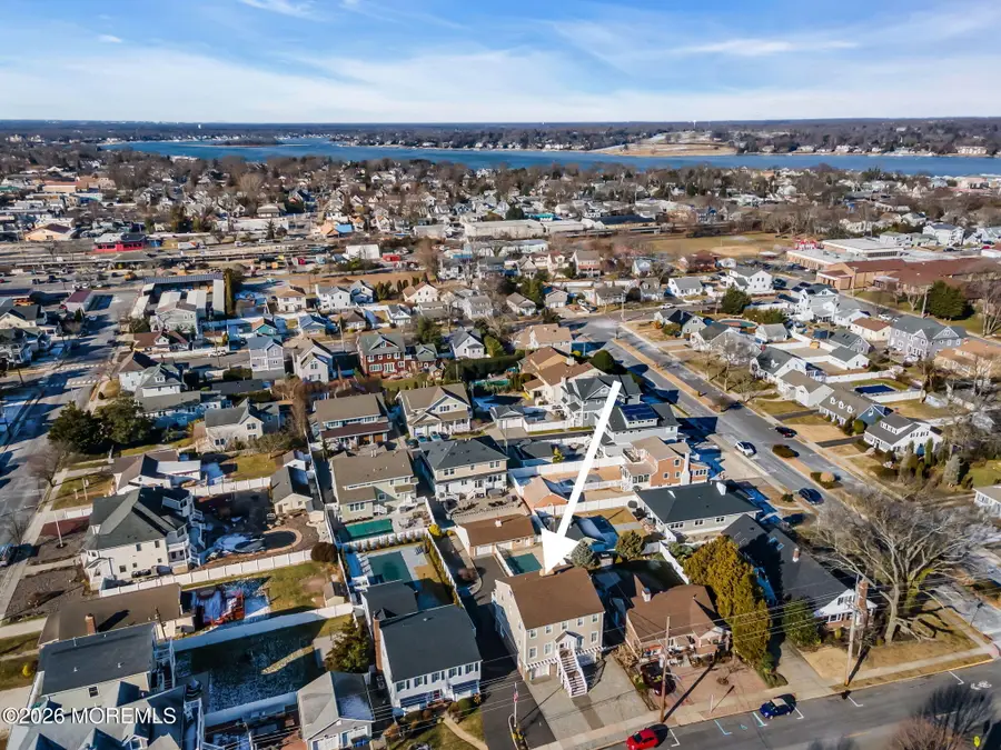305 Chicago Avenue, Point Pleasant Beach, NJ 08742 - Image #2