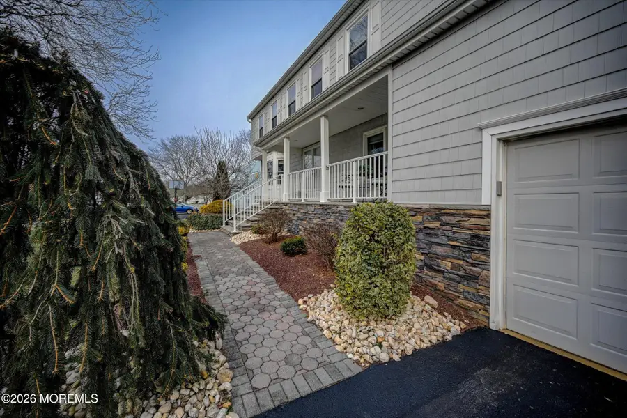 18 Devon Drive, Manalapan Township, NJ 07726 - Image #3
