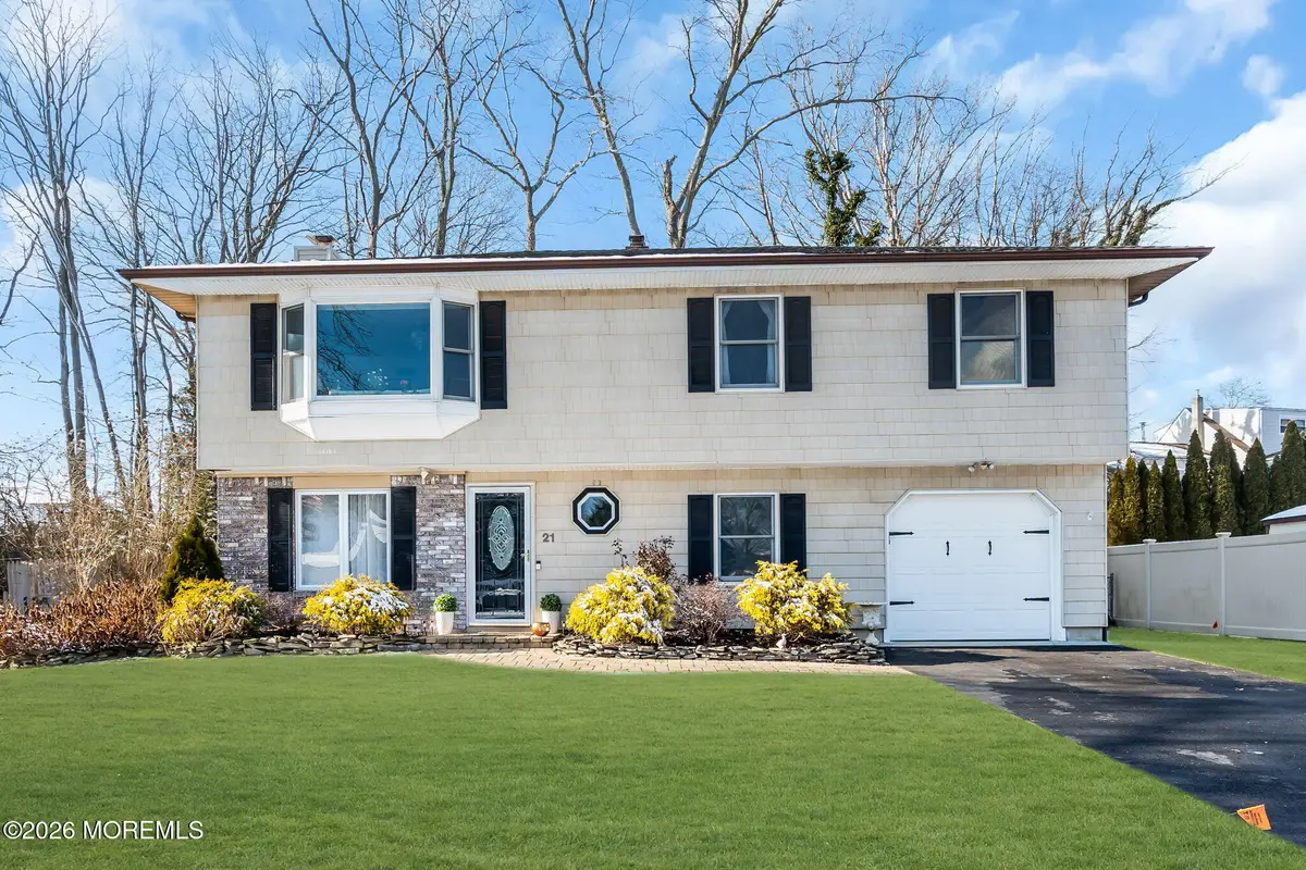 21 Cliffwood Drive, Shark River Hills, NJ 07753 - Image #1