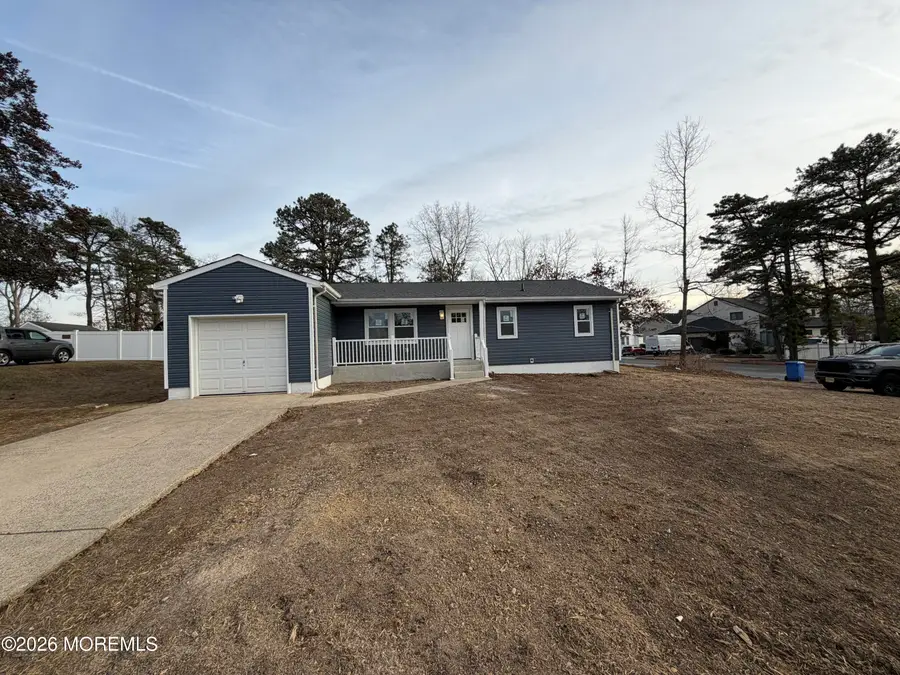 189 Lighthouse Drive, Manahawkin, NJ 08050 - Image #2