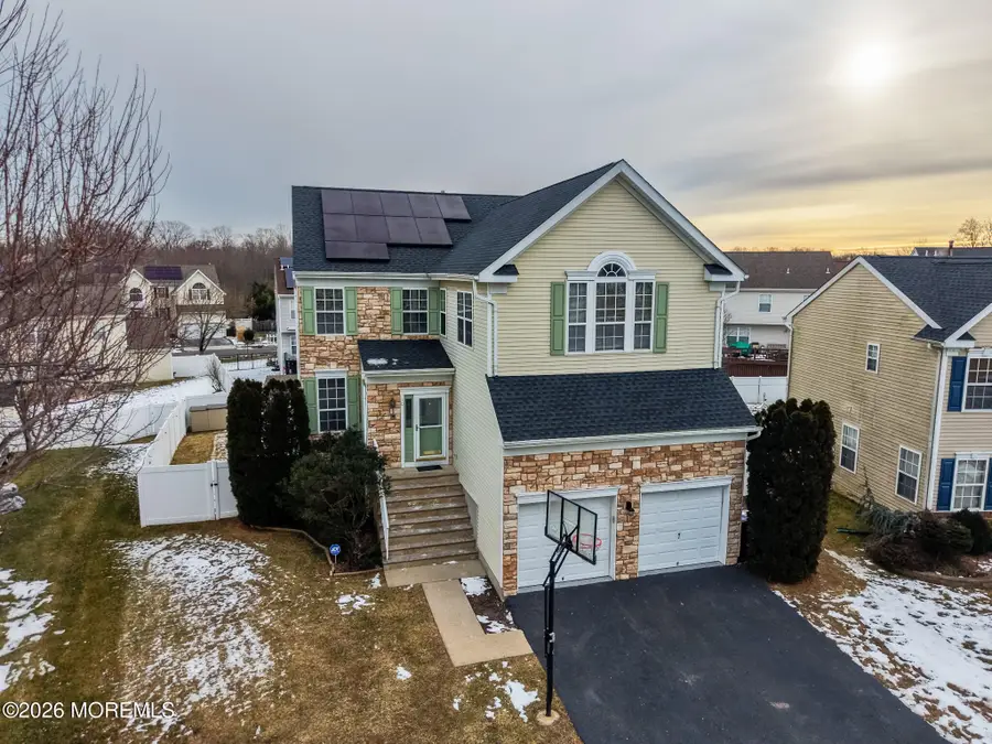 10 Hemingway Lane, Columbus, NJ 08022 - Image #2