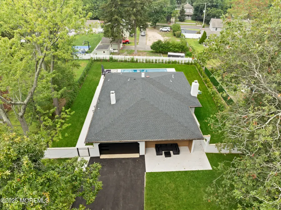 441 Slocum Place, Oakhurst, NJ 07755 - Image #3