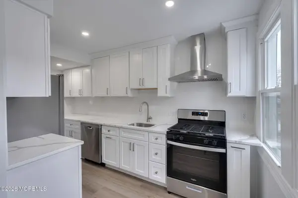 120 Belshaw Avenue, Shrewsbury Twp, NJ 07724